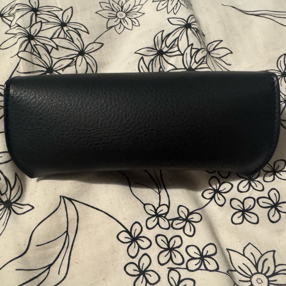 Ray-Ban Case - Picture 2 of 3